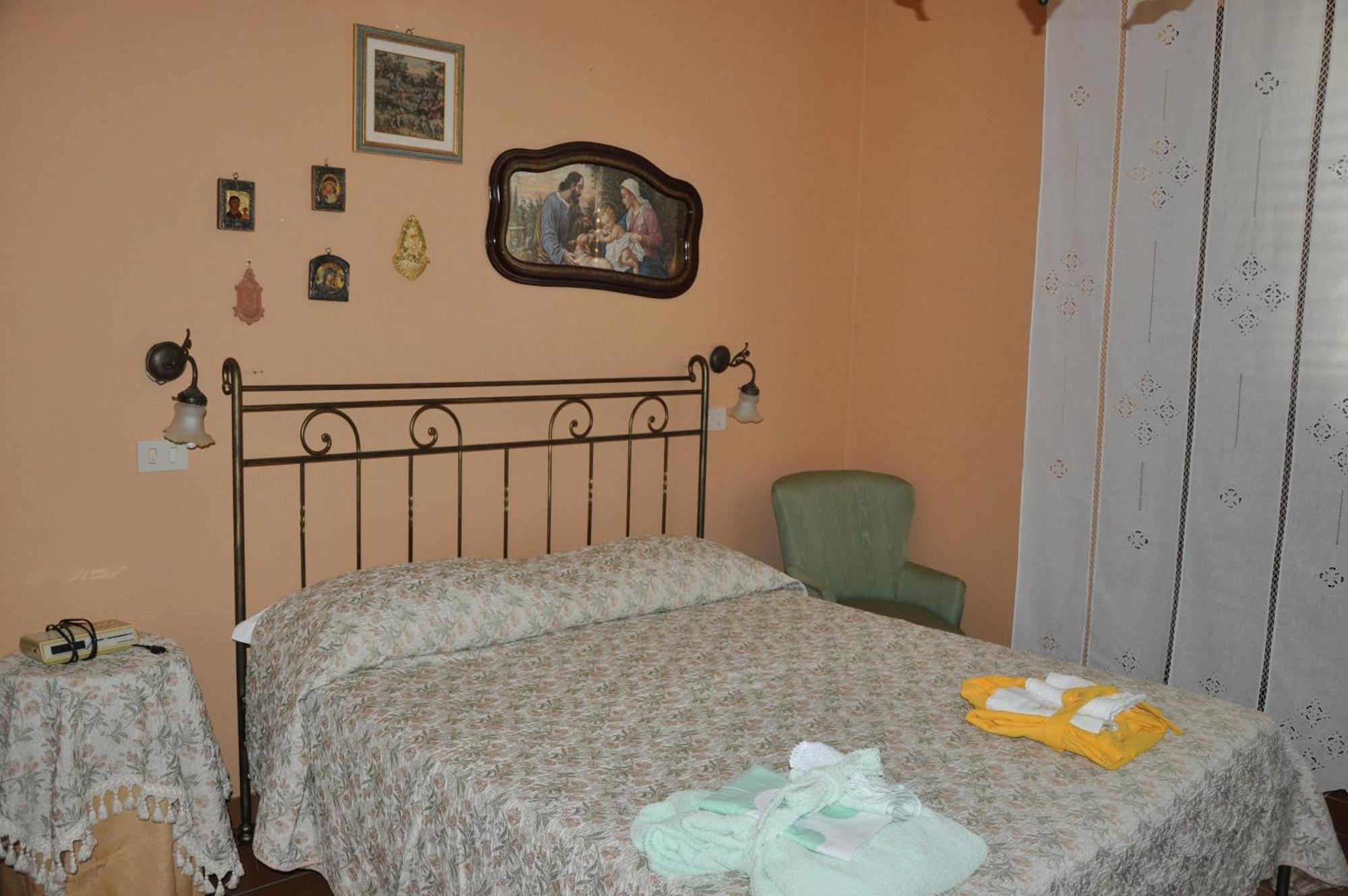 Villa Giusy 2 Appartamenti Indipendenti A Locazione Turistica Breve -G&P Holiday Home Valderice Luaran gambar